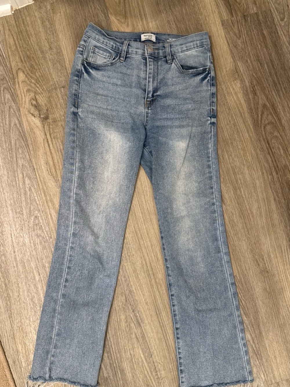 Kensie Men's Light Wash Straight Jeans